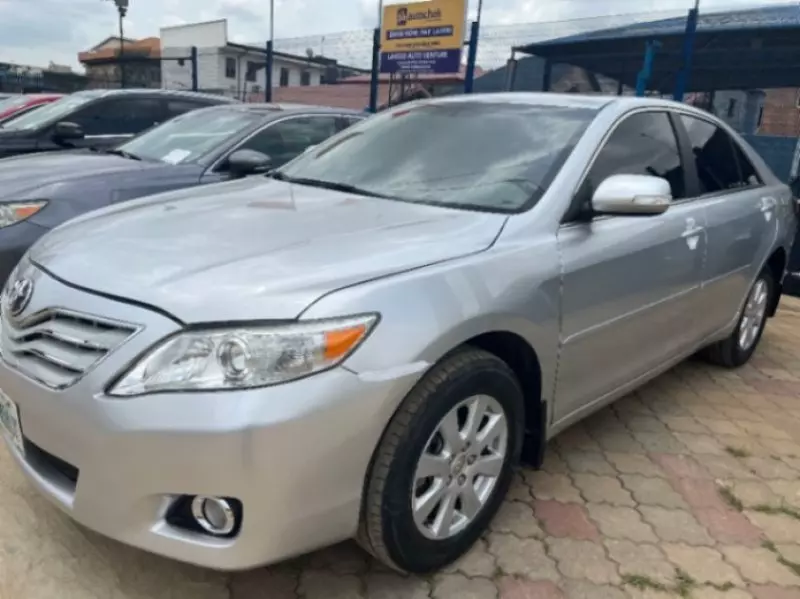 Toyota Camry   - 2007