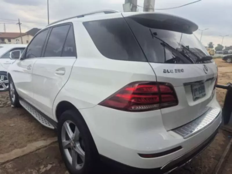 Mercedes-Benz GLE 350   - 2018