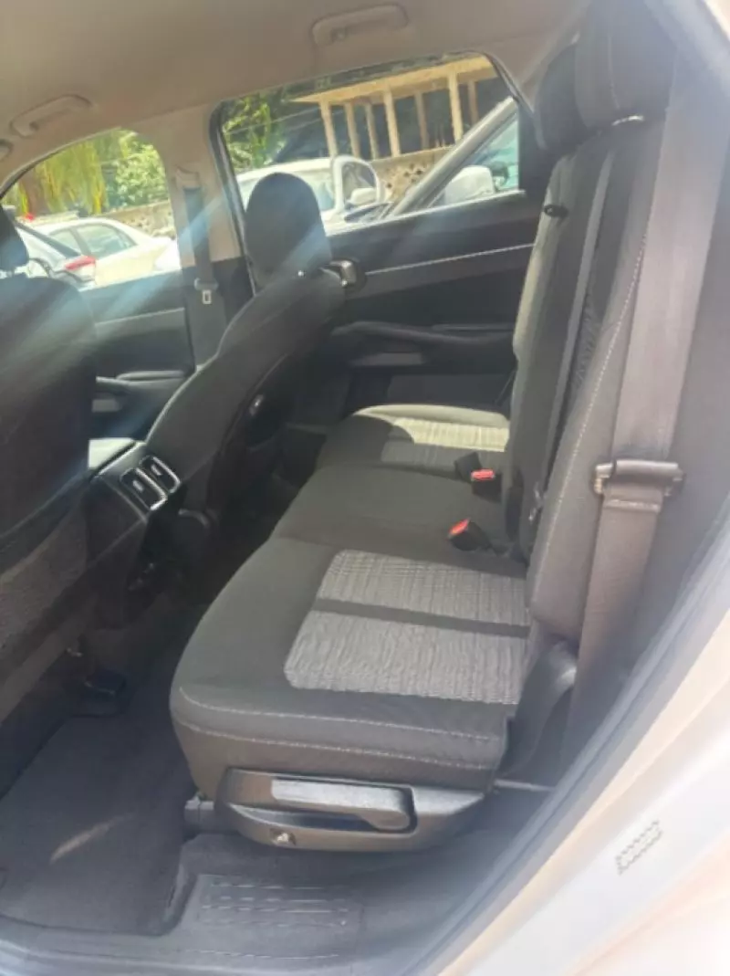 KIA Sorento EX   - 2021