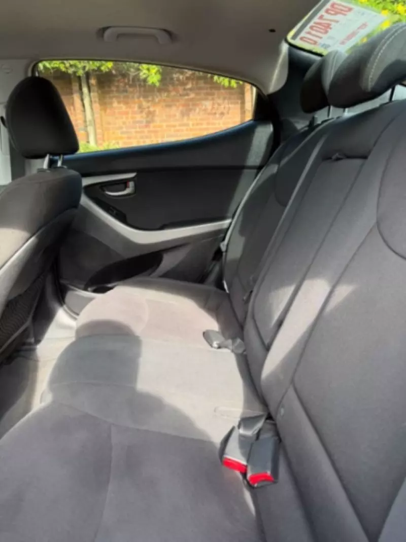 Hyundai Elantra   - 2015