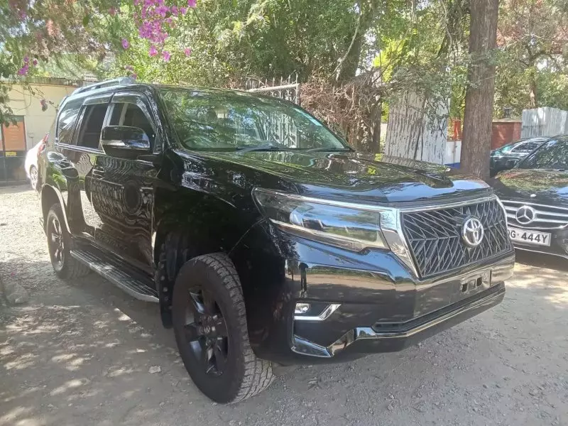 Toyota Landcruiser Prado   - 2014