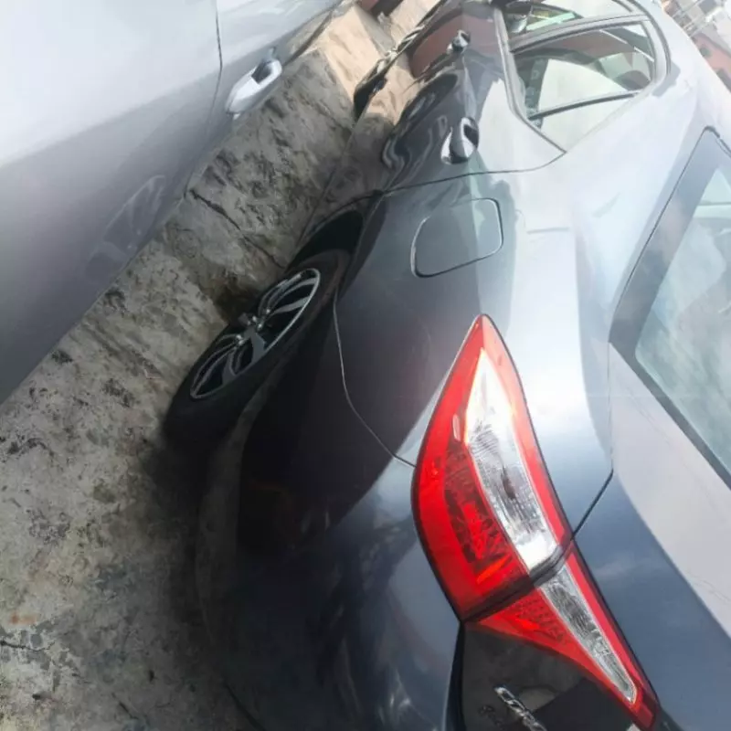 Toyota Corolla   - 2013