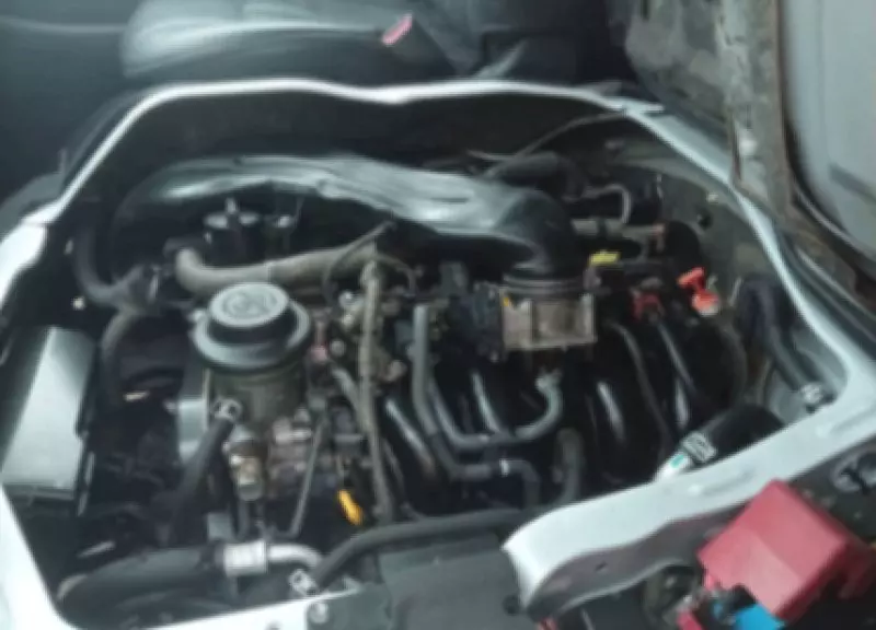 Toyota Hiace   - 2012