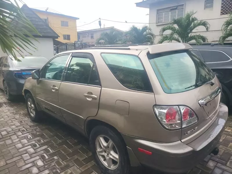 Lexus RX 300   - 2002