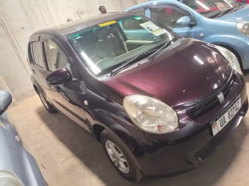 Toyota Passo   - 2012