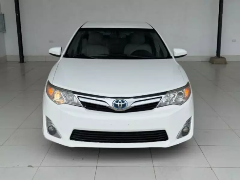 TOYOTA Camry   - 2014