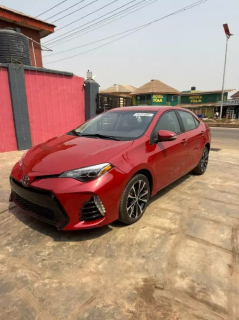 Toyota Corolla   - 2018