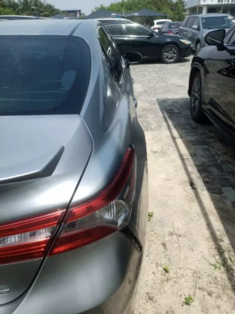 TOYOTA Camry   - 2018