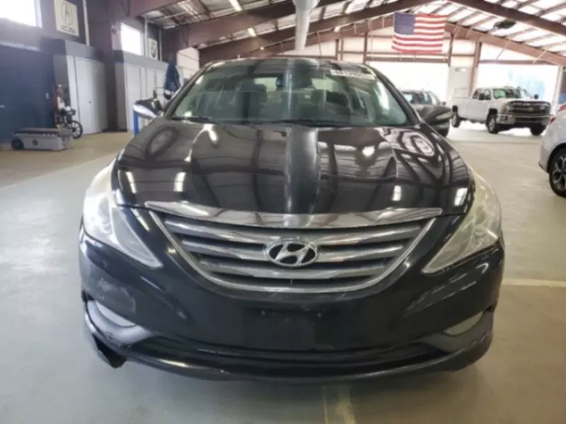 Hyundai Sonata   - 2014