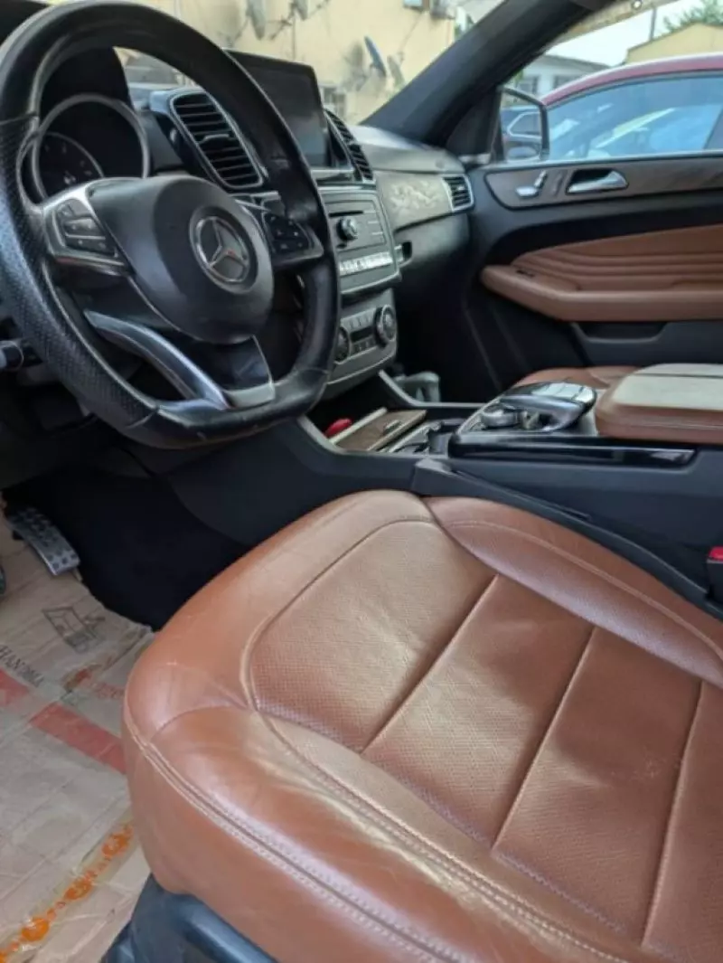 Mercedes-Benz GLE 53 AMG   - 2016