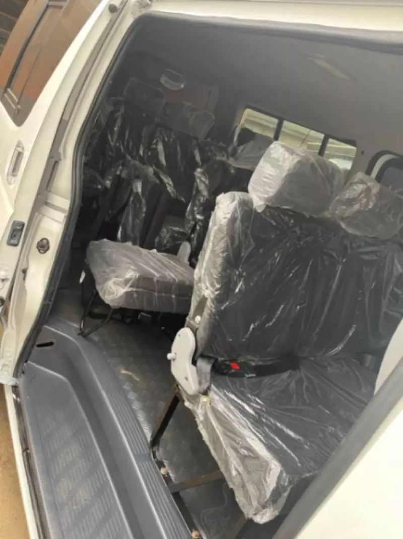 Toyota Hiace   - 2007