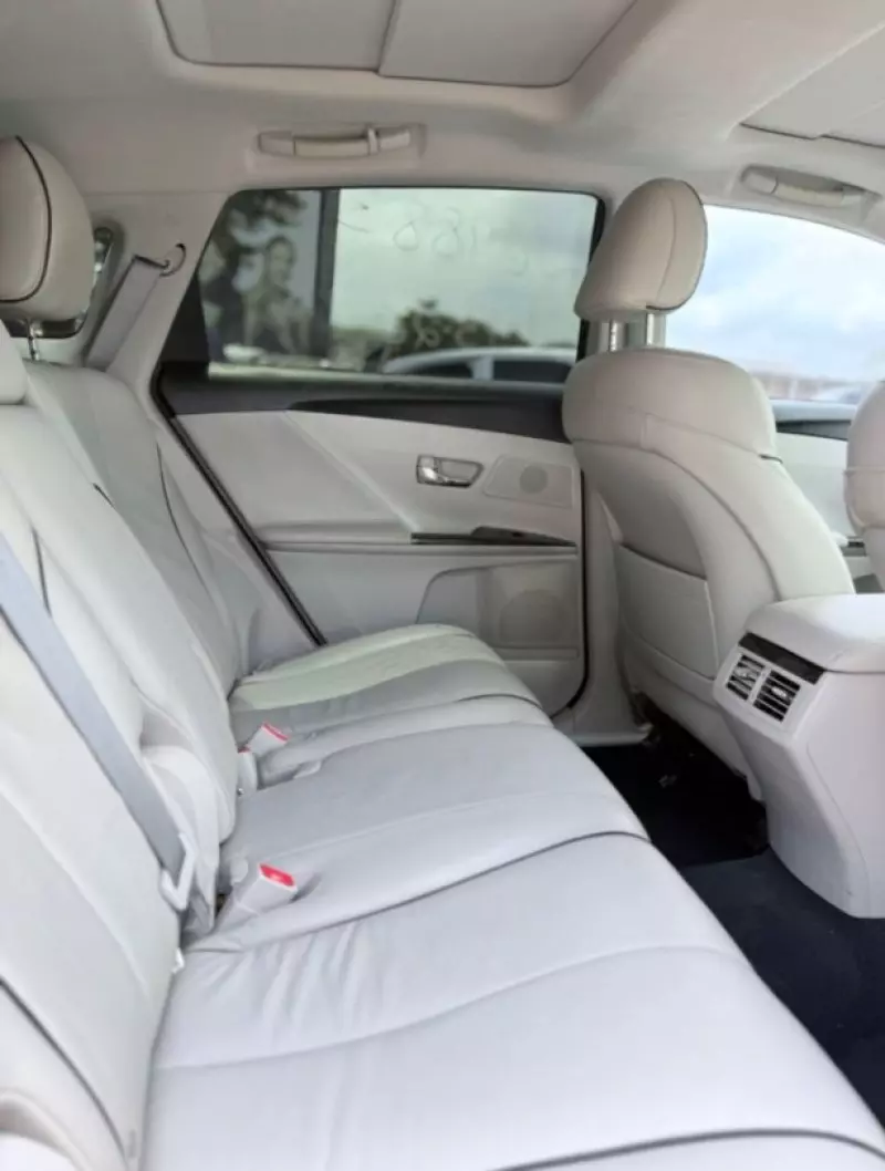 TOYOTA Venza   - 2015