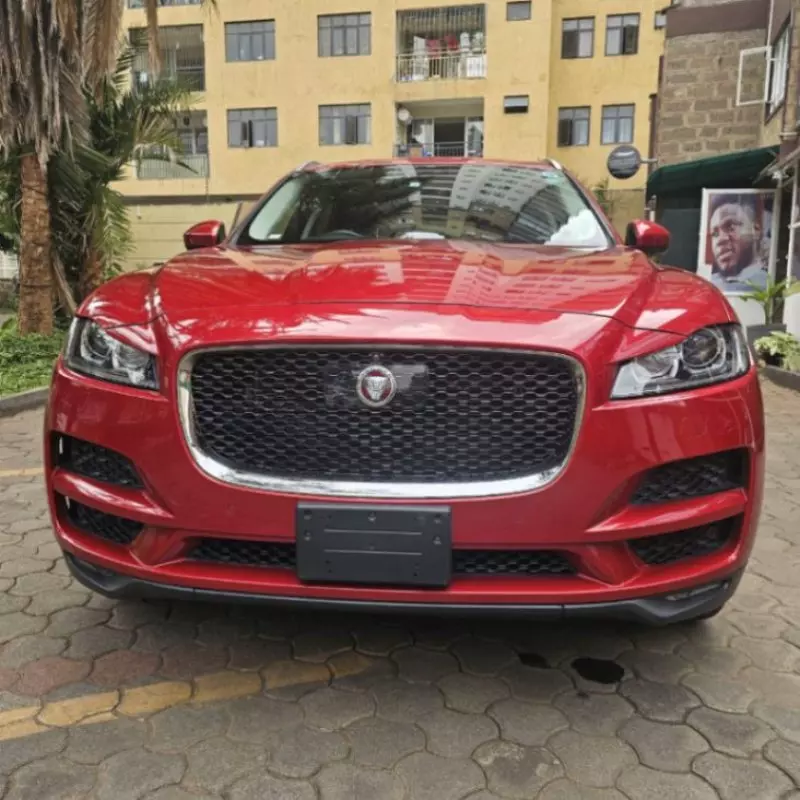 Jaguar F-Pace   - 2019