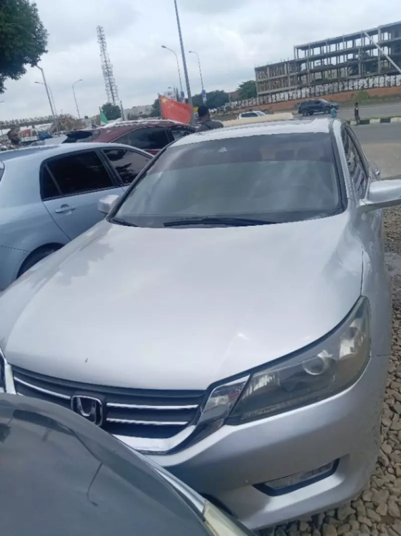 Honda Accord   - 2014