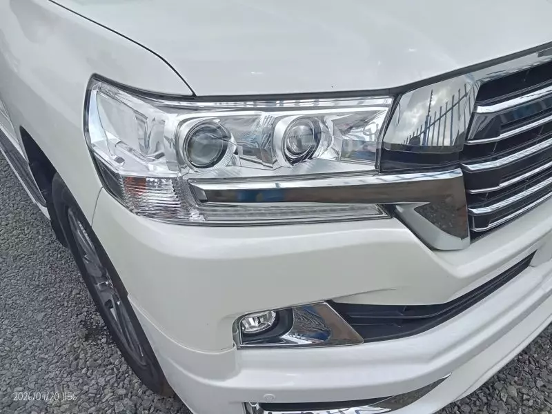 TOYOTA Landcruiser ZX   - 2019