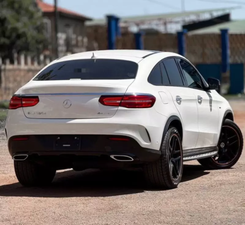 Mercedes-Benz GLE 350 - 2018