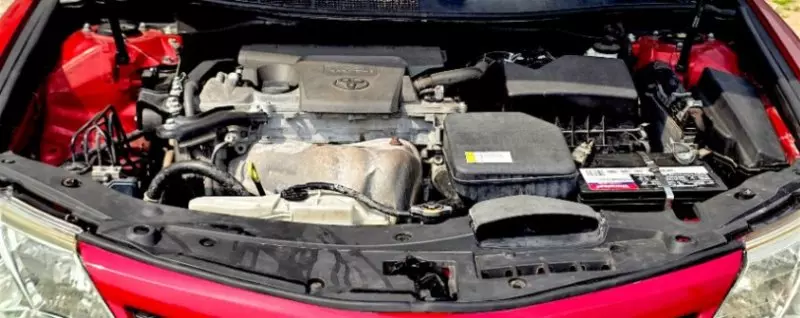 Toyota Camry   - 2013