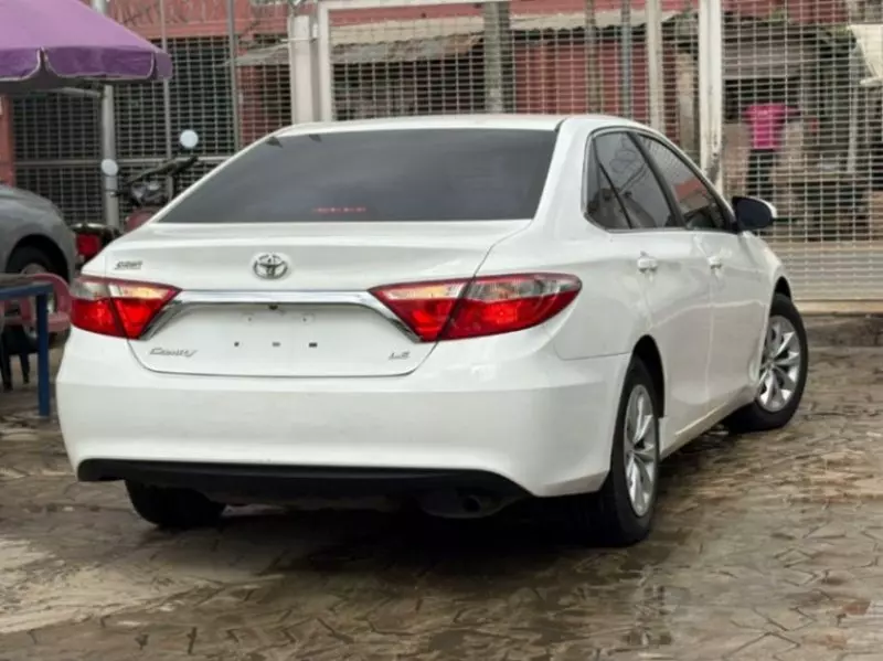 TOYOTA Camry   - 2015