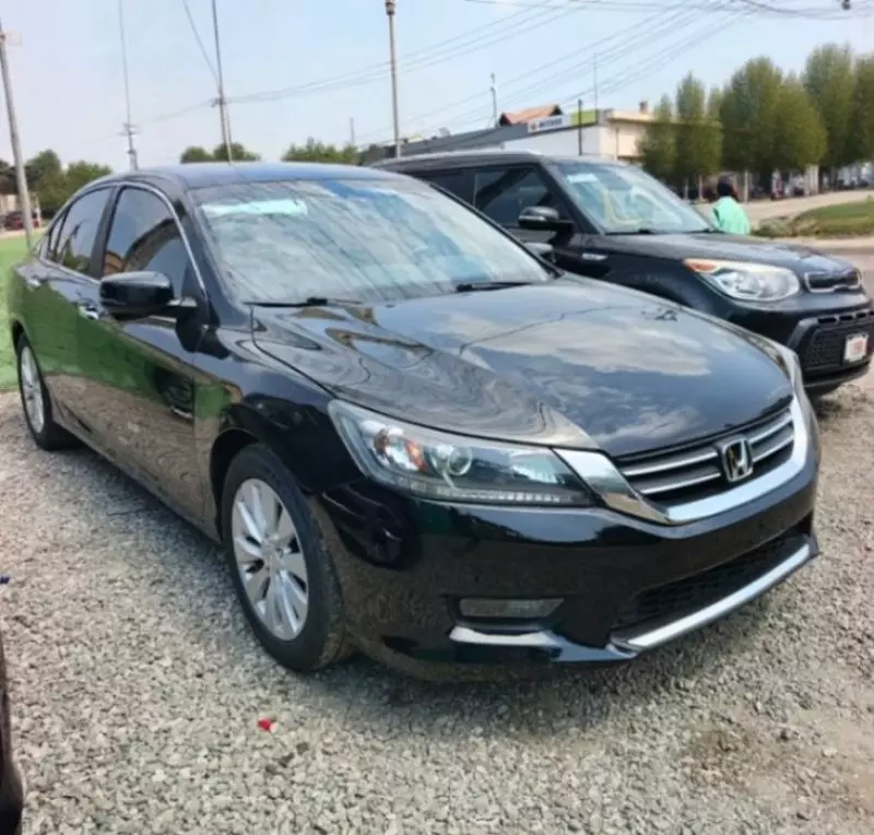 Honda Accord - 2015