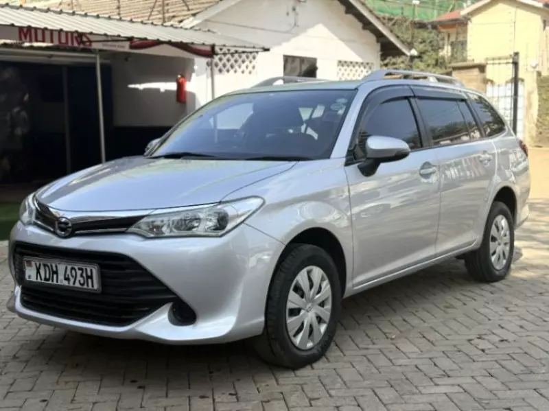 TOYOTA Fielder    - 2015