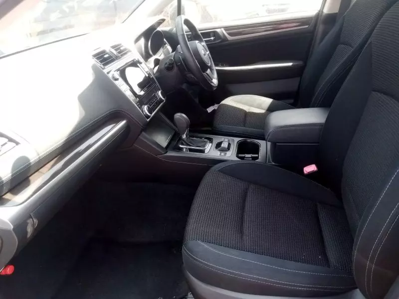 Subaru Legacy B4   - 2017