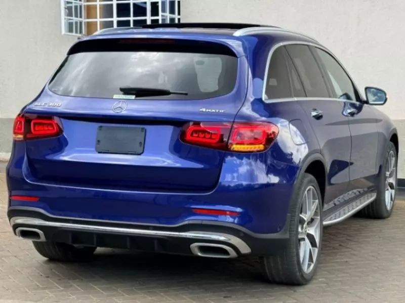 Mercedes-Benz GLC 300   - 2020