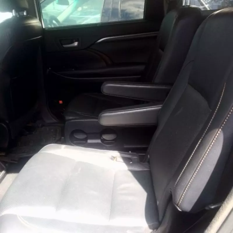 TOYOTA Highlander   - 2014