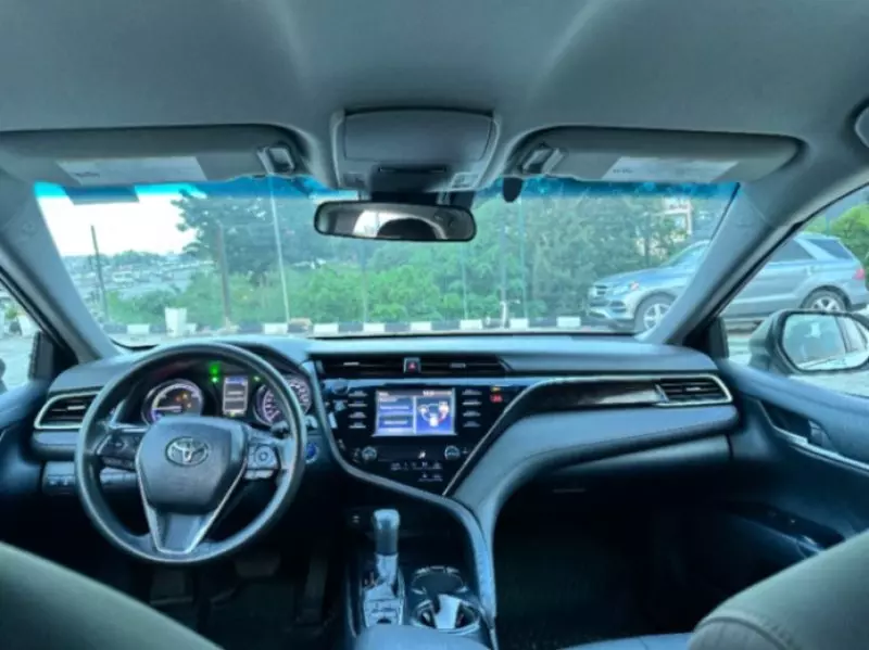 TOYOTA Camry   - 2018