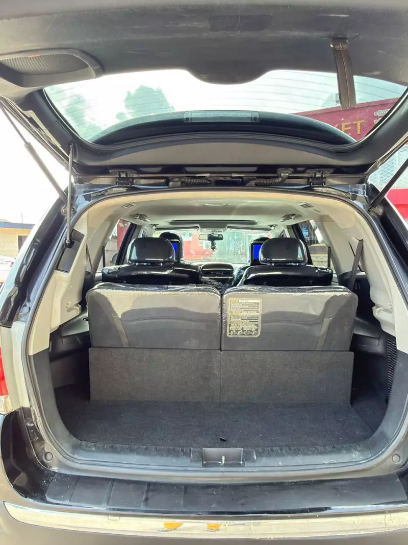 Toyota Highlander - 2011