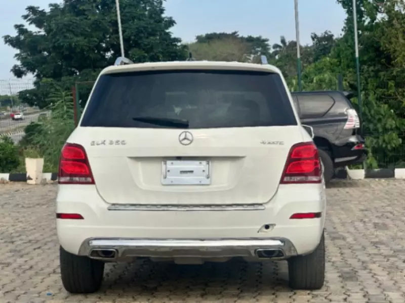 Mercedes-Benz GLK 350   - 2013