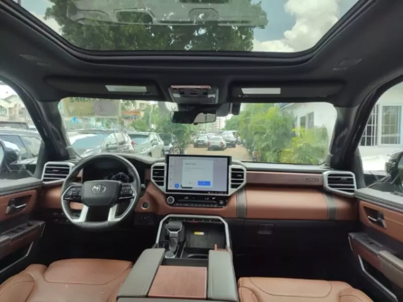 Toyota Tundra   - 2022