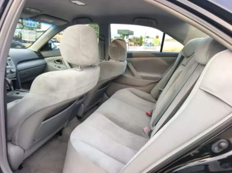 TOYOTA Camry   - 2010