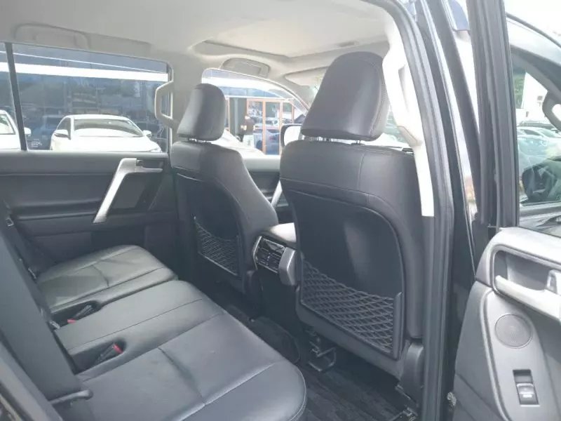 Toyota Landcruiser Prado   - 2018