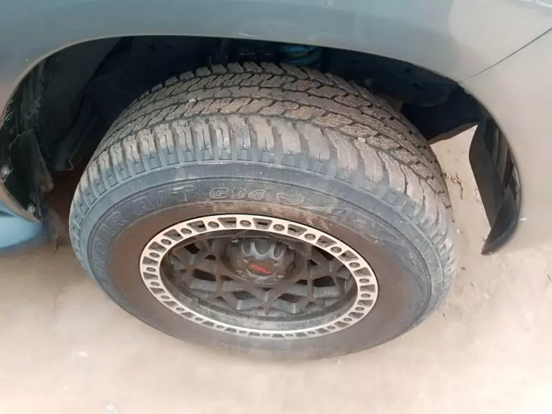 Toyota Hilux   - 2020