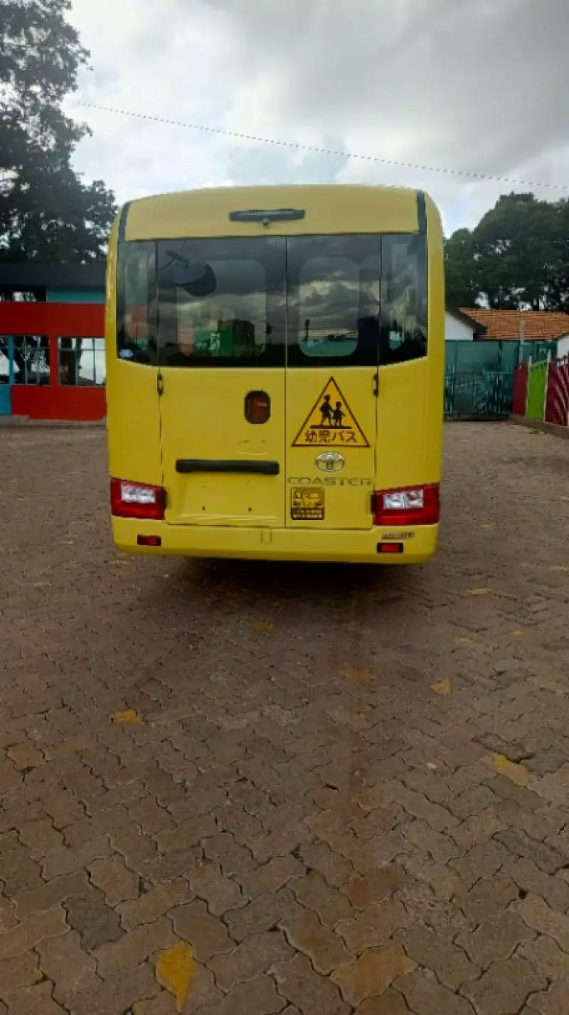 Toyota Coaster   - 2019