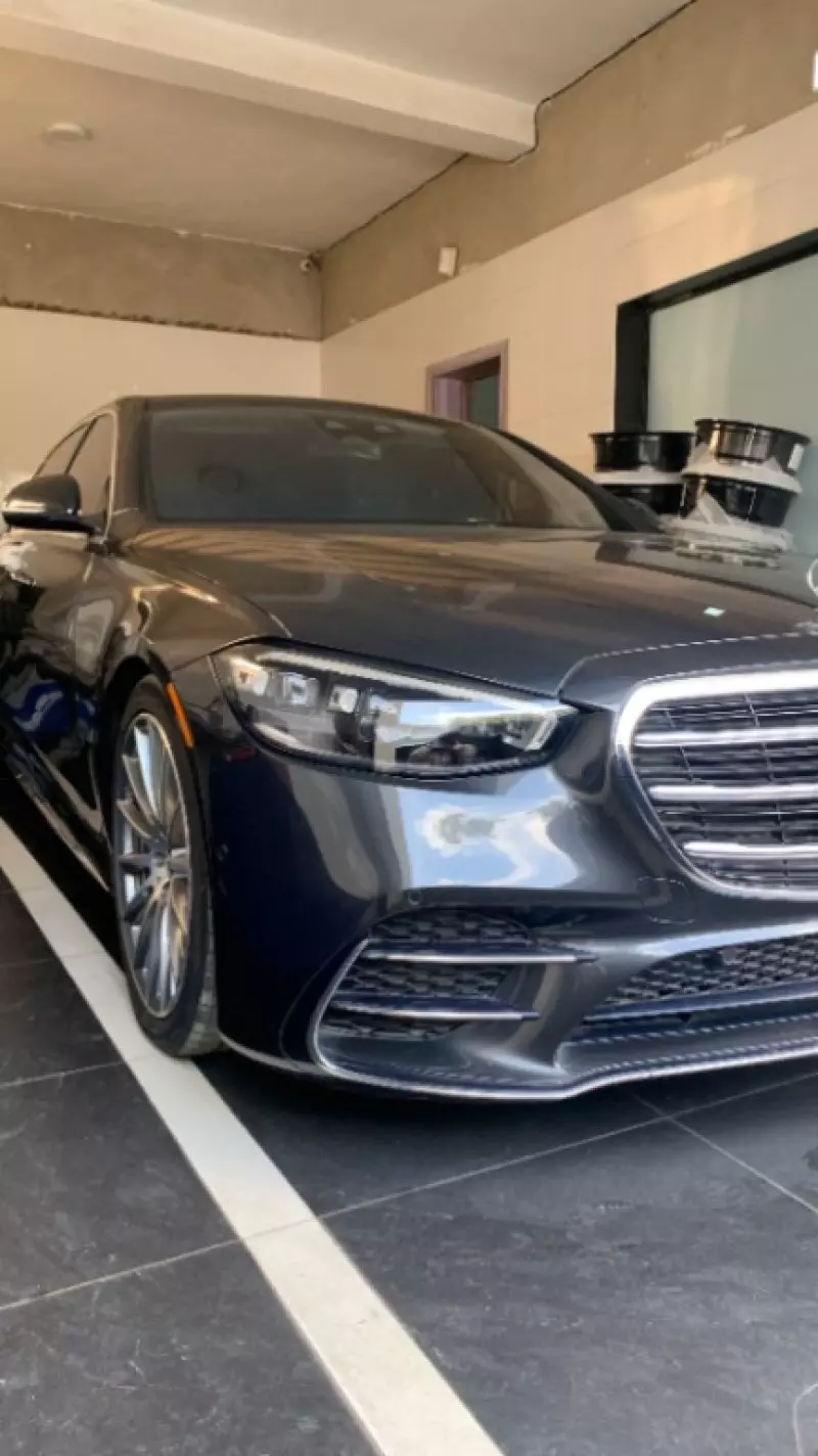 Mercedes-Benz S-class - 2022