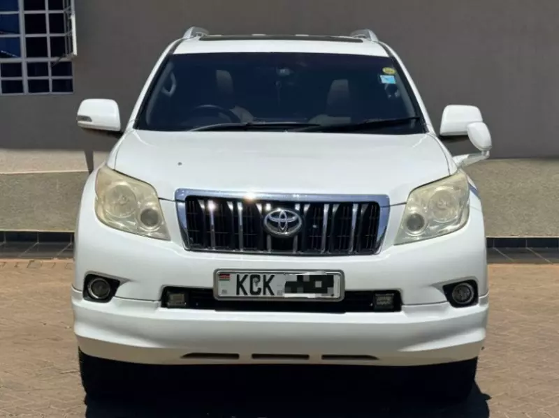 Toyota Landcruiser prado TX   - 2010