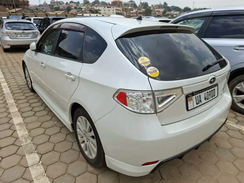 Subaru Impreza   - 2011