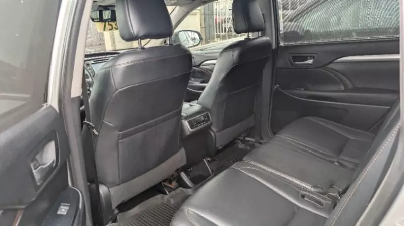 TOYOTA Highlander - 2017