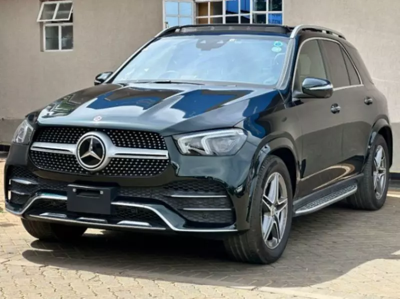 Mercedes-Benz GLE 300   - 2022