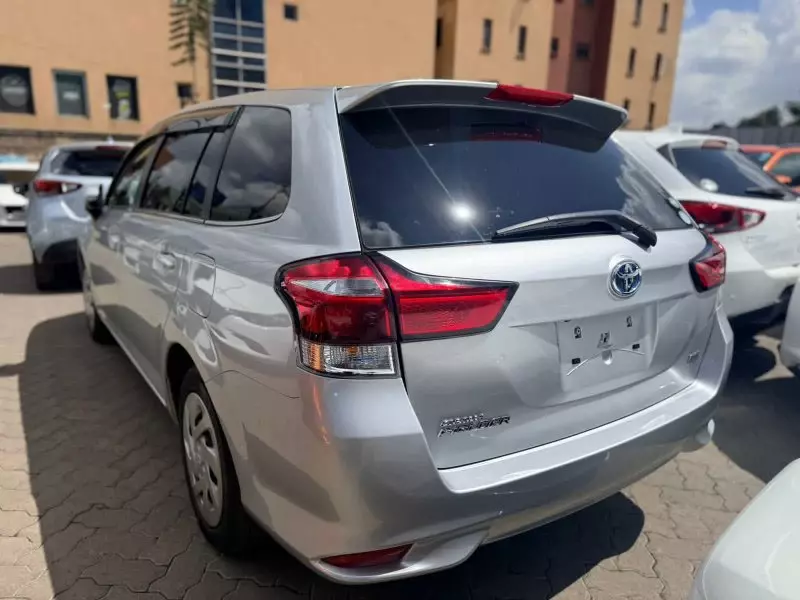 Toyota Fielder    - 2018
