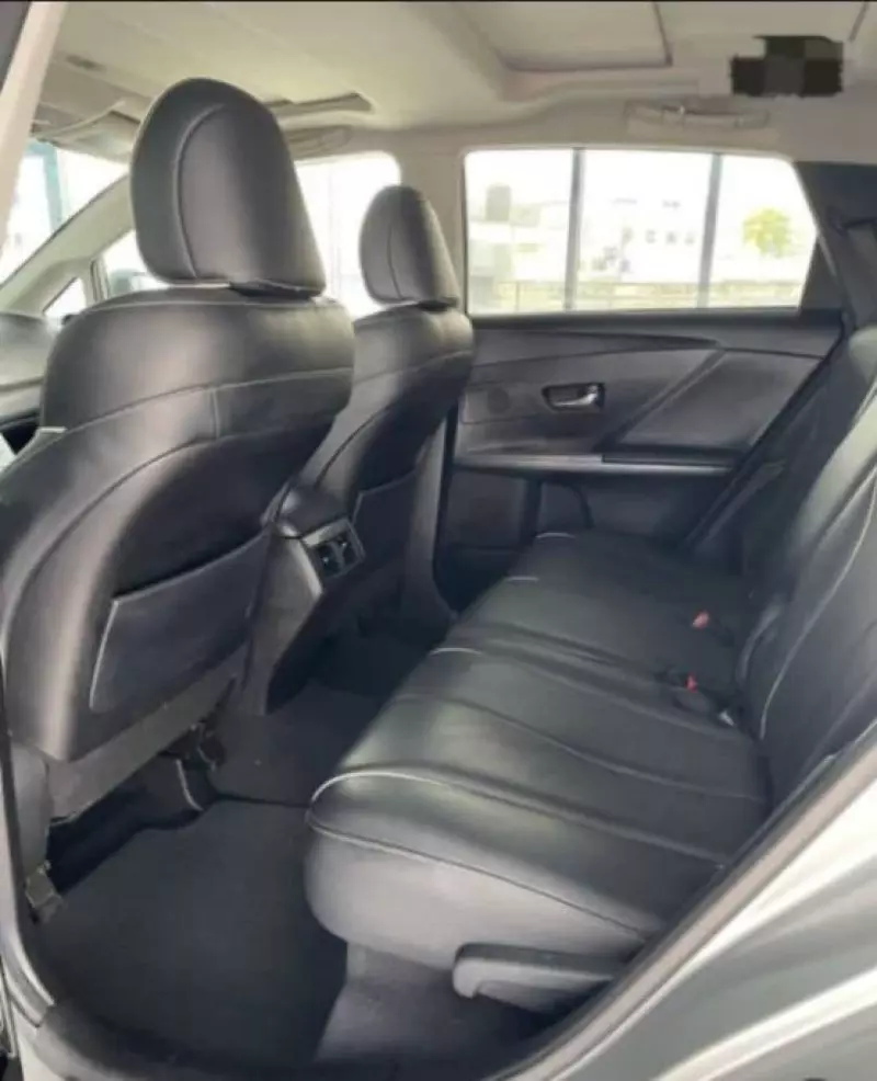 TOYOTA Venza   - 2016