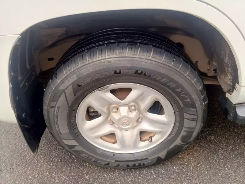 TOYOTA Land Cruiser - 2015
