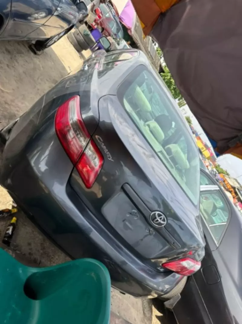 TOYOTA Camry - 2007