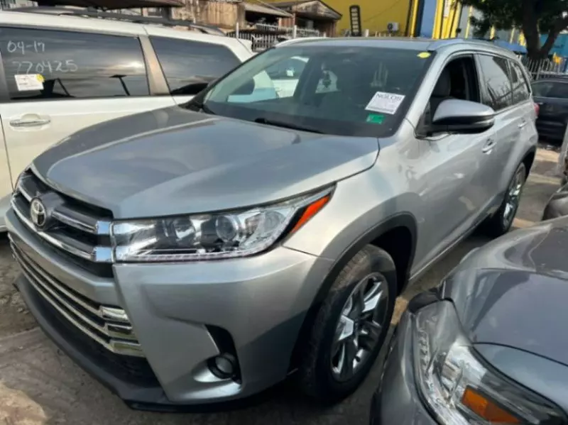 TOYOTA Highlander   - 2014