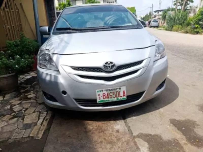 Toyota Yaris   - 2009