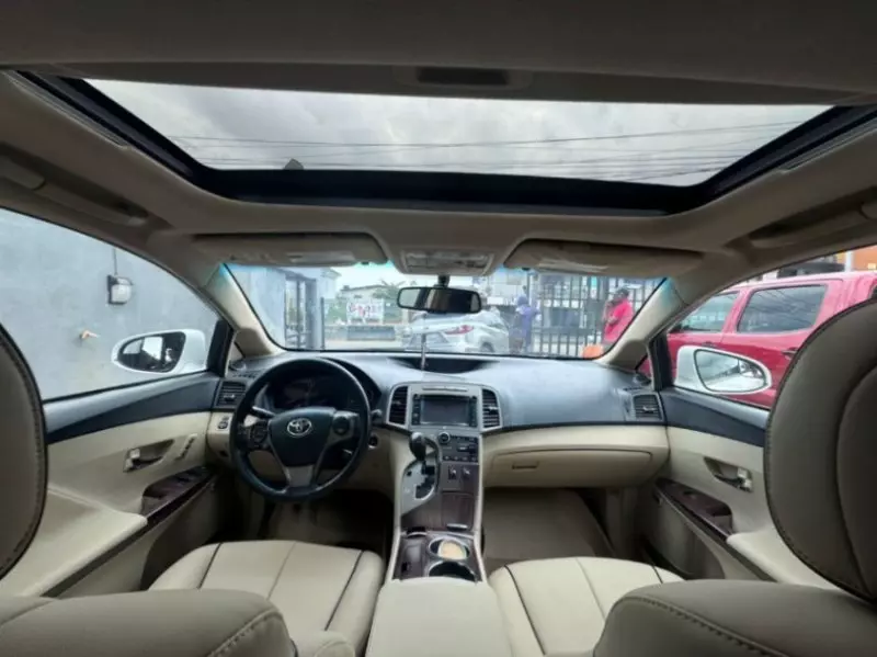 TOYOTA Venza   - 2013