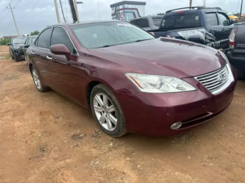 Lexus ES   - 2008