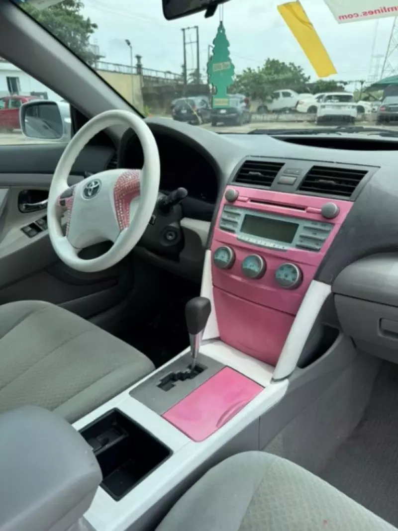 Toyota Camry - 2007