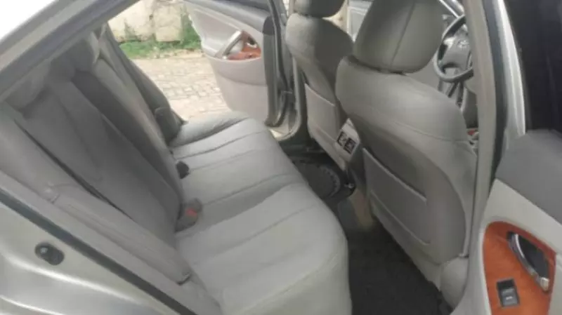 Toyota Camry - 2011